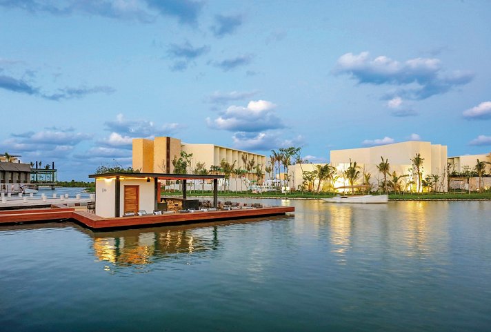 Grand Palladium Select Costa Mujeres