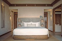 Namia River Retreat - River Family Villa-Bedroom double 2
