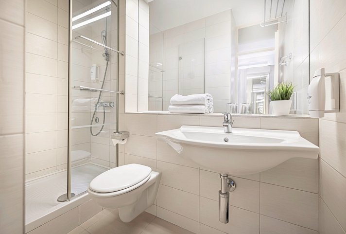 Sunny Dubrovnik by Valamar - Bad Zimmer für 2 plus 1 (Zimmercodierung DB1)