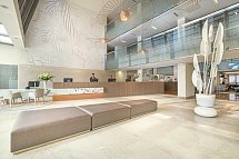 Valamar Lacroma Hotel