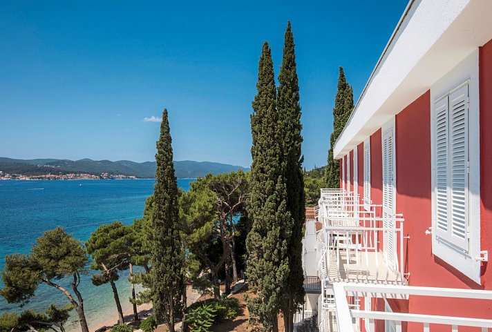 Aminess Younique Bellevue Hotel