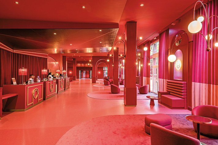 Grand Magic Hotel