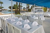 Hari Club Beach Resort