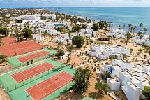Hari Club Beach Resort