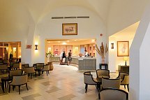 Meninx Resort & Spa