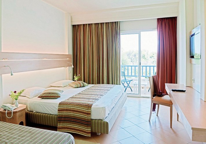 Meninx Resort & Spa
