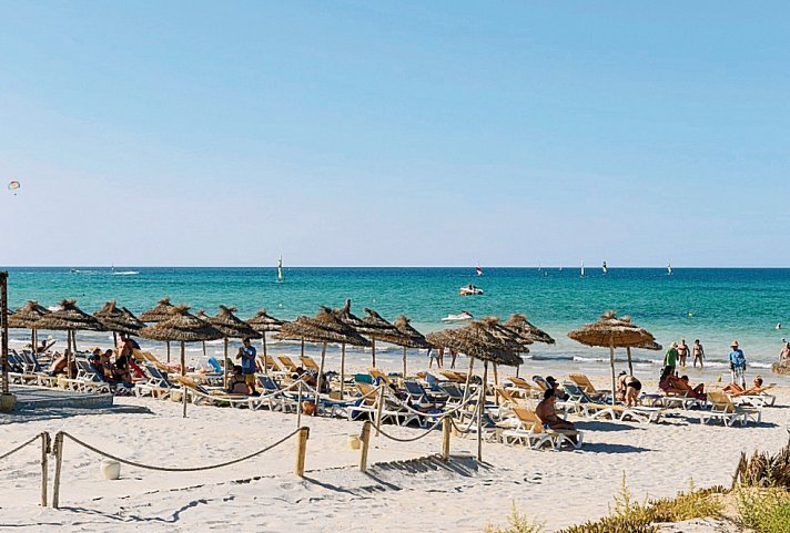 Meninx Resort & Spa