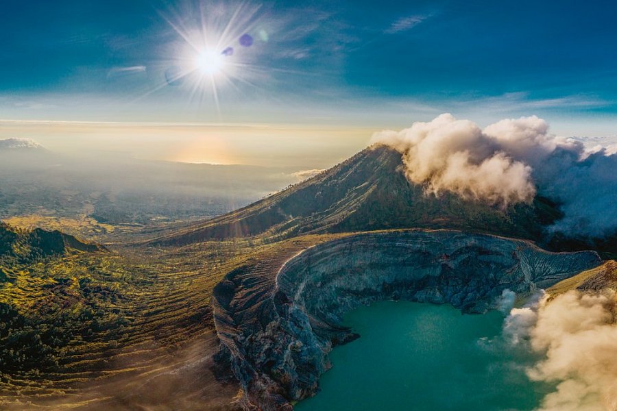 Klassische Höhepunkte Javas (Gruppenreise, ab/bis Südbali) - Krater Kawah Ijen, Bondowoso