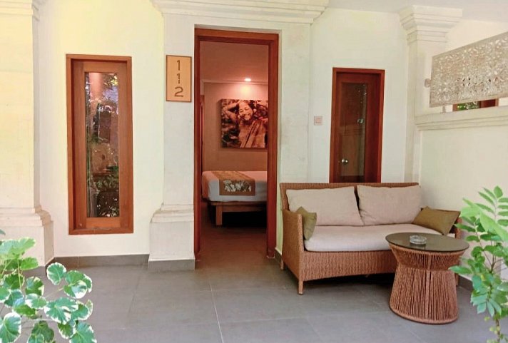 Puri Raja Hotel Legian Bali