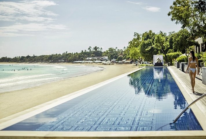 Four Seasons Resort Bali at Jimbaran Bay - Infinity 57m Pool
