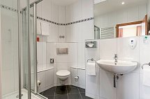 Andante Hotel Dresden - Wohnbeispiel Standard Doppelzimmer (Zimmercodierungen DB1 & DP3)