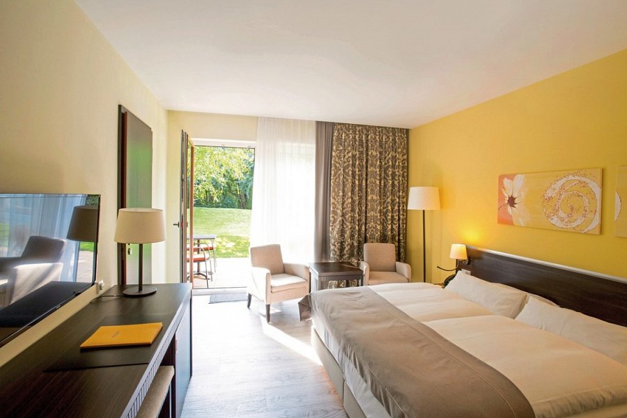 HEIDE SPA Hotel & Resort - Wohnbeispiel Doppelzimmer Balkon oder Terrasse (Zimmercodierung DB2)