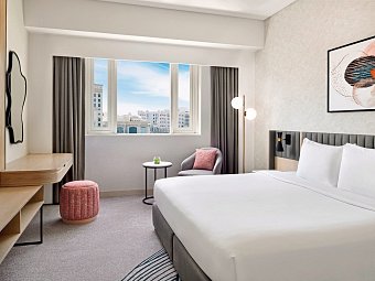 Crowne Plaza Dubai Jumeirah - Wohnbeispiel Standard Room (Zimmercodierung DB1)