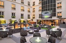 Mövenpick Hotel & Apartments Bur Dubai