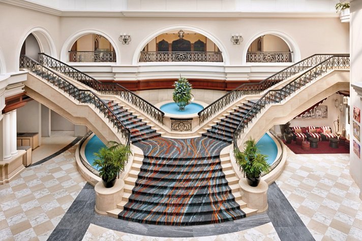 Mövenpick Hotel & Apartments Bur Dubai