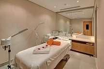 Al Khoory Atrium Hotel