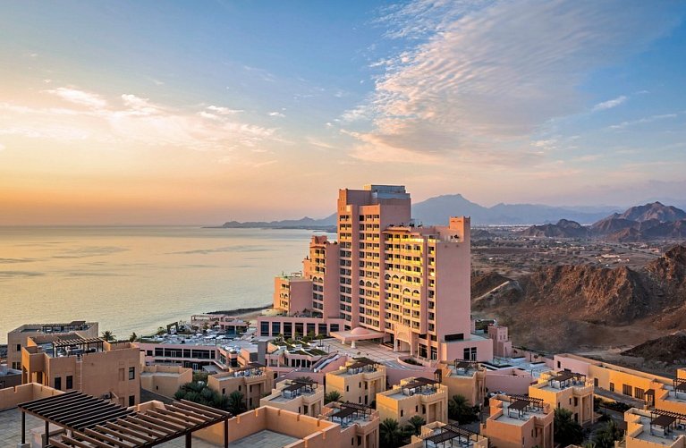 Fairmont Fujairah Beach Resort