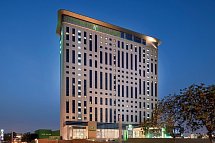 Holiday Inn Dubai Festival City