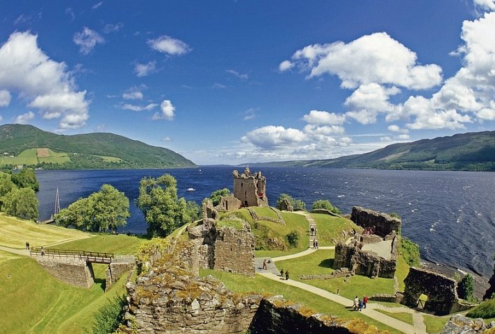 Erlebnis Grüne Inseln - Großbritannien und Irland - Urquhart Castle