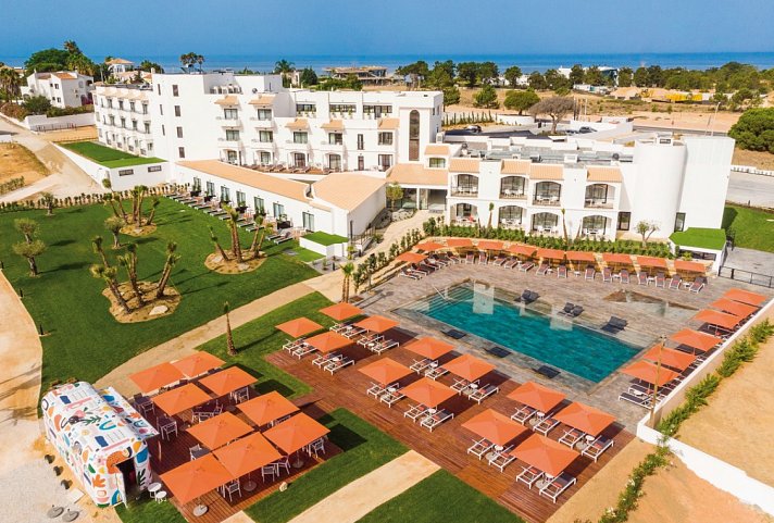 Regency Salgados Hotel & Spa