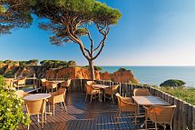 Pine Cliffs Hotel, a Luxury Collection Resort