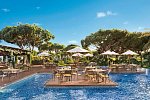 Pine Cliffs Hotel, a Luxury Collection Resort