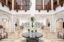 Pine Cliffs Hotel, a Luxury Collection Resort