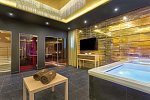 Pine Cliffs Hotel, a Luxury Collection Resort