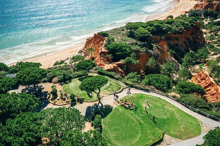 Pine Cliffs Hotel, a Luxury Collection Resort