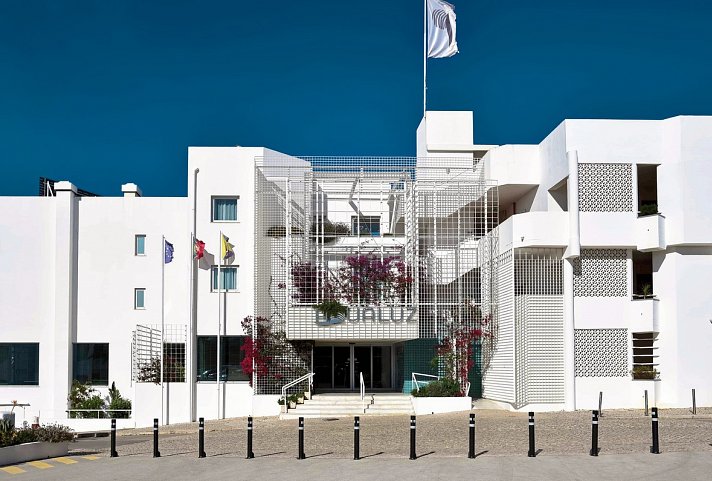 Aqualuz Lagos by Editory