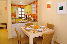 Alfagar Village - Wohnbeispiel Appartement (Zimmercodierungen ABG & ABM)