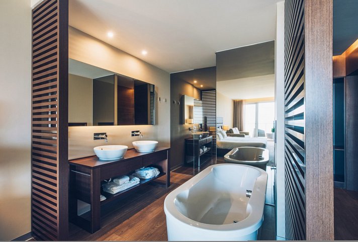 Iberostar Selection Lagos Algarve - Beispiel Bad Doppelzimmer (Zimmercodierungen DB1, DB2, DBG, D2G, D3N, D4N, D1M, D5M, DB3, DB4, D2M & D6M)
