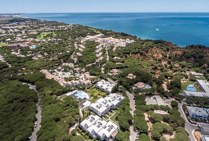 Pine Cliffs Townhouses