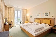 Hotel Reutemann-Seegarten - Wohnbeispiel Doppelzimmer Seeseite (Zimmercodierung DB2)