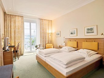 Hotel Reutemann-Seegarten - Wohnbeispiel Doppelzimmer Seeseite (Zimmercodierung DB2)