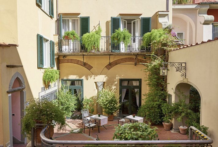 Rivoli Boutique Hotel