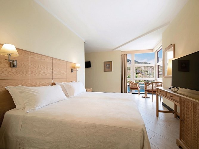 Baía Madeira Hotel - Wohnbeispiel Juniorsuite Komfort (Zimmercodierung JFN)