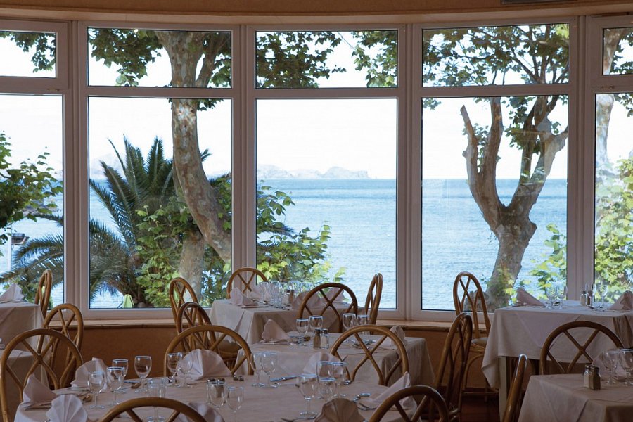 Baía Madeira Hotel