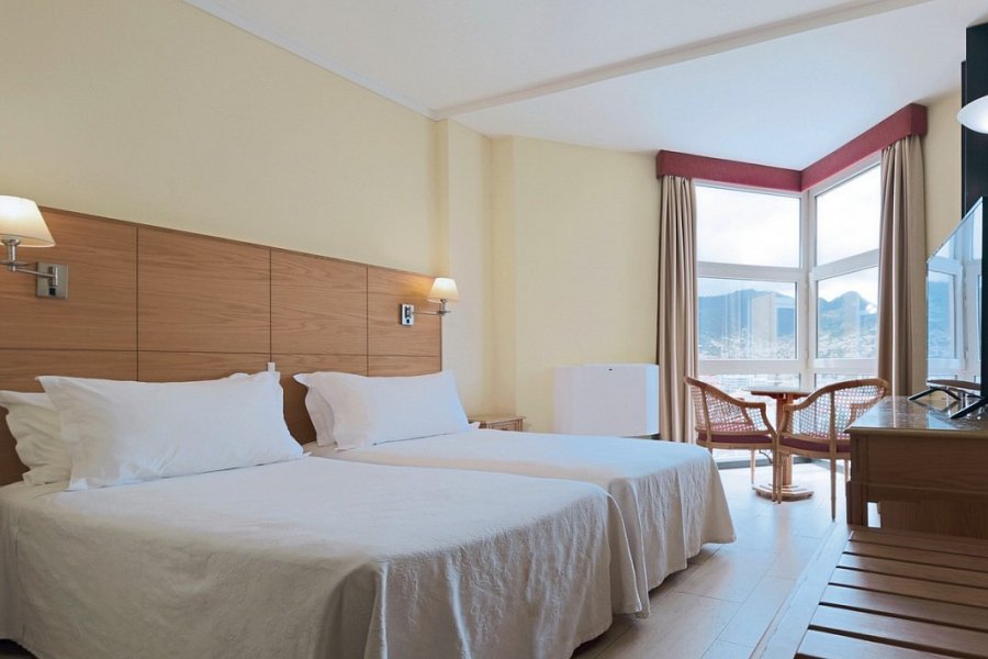 Baía Madeira Hotel - Wohnbeispiel Doppelzimmer Gartenblick (Zimmercodierung DBG)