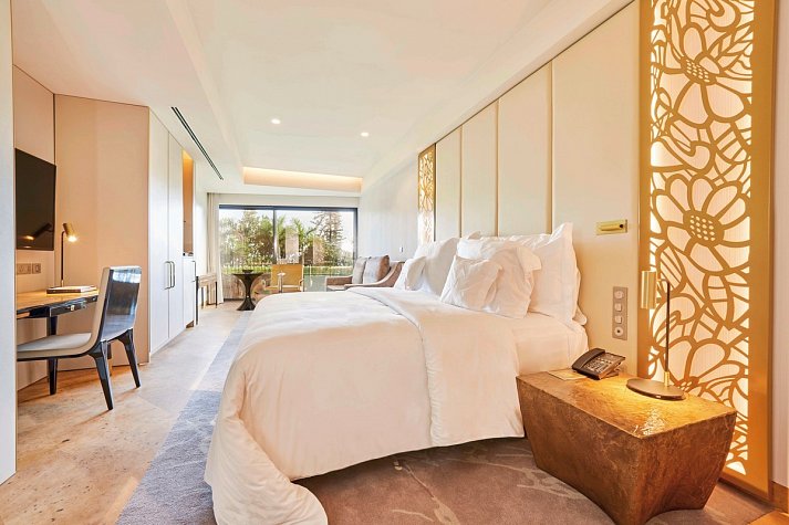 Savoy Palace - Wohnbeispiel Doppelzimmer Gartenblick (Zimmercodierung DBG)