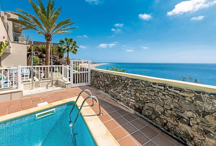 Atalaya de Jandía by LIVVO