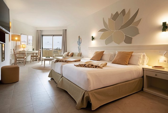 Iberostar Waves Gaviotas Park - Wohnbeispiel Juniorsuite (Zimmercodierungen JB1 & JB2)