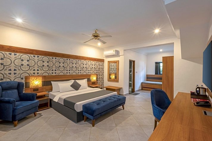 Chalston Beach Resort