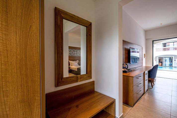 Chalston Beach Resort