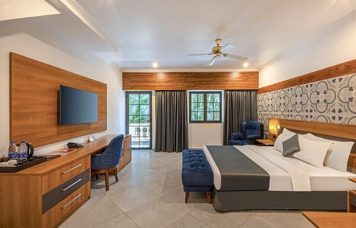 Chalston Beach Resort