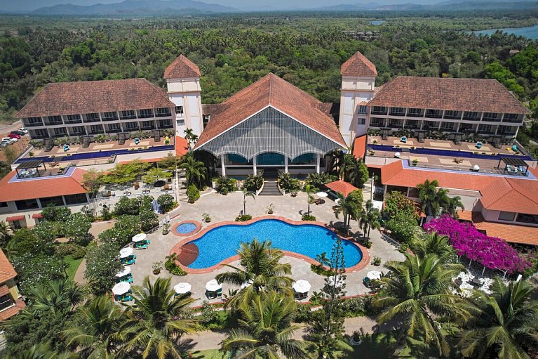 Radisson Blu Resort Goa Cavelossim Beach