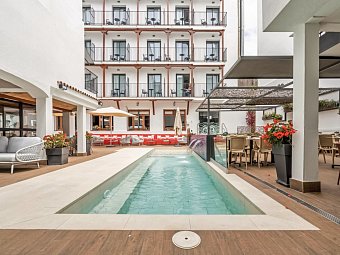 Neptuno & Spa