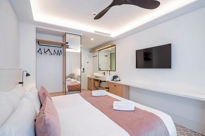 Neptuno & Spa