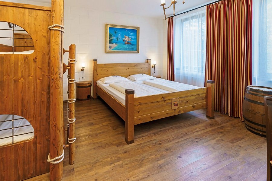 Heide Park Abenteuerhotel - Wohnbeispiel Piratenzimmer (Zimmercodierungen XB1 & XB2)