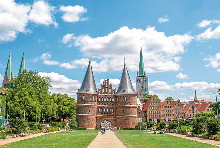 Radtour Hamburg - Kopenhagen - Holstentor, Lübeck